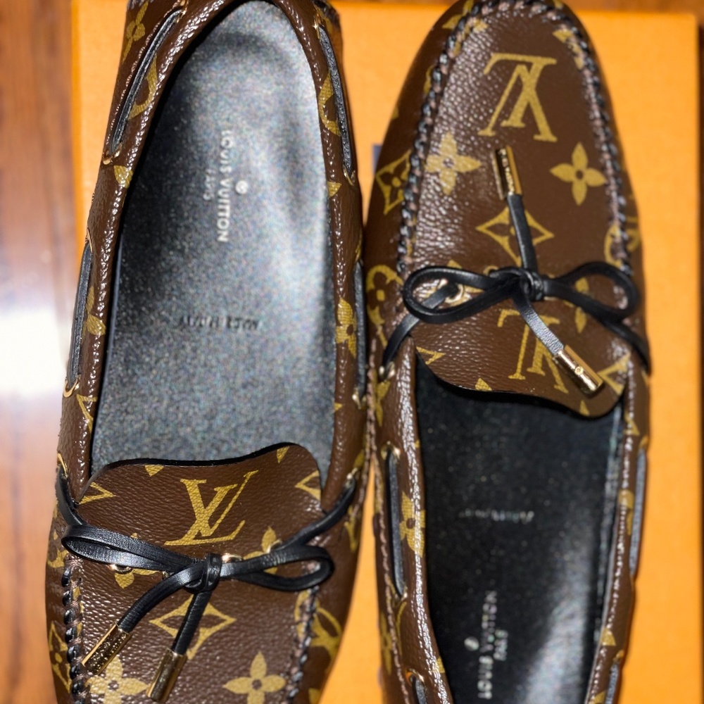 Louis Vuitton Gloria Flat Loafer